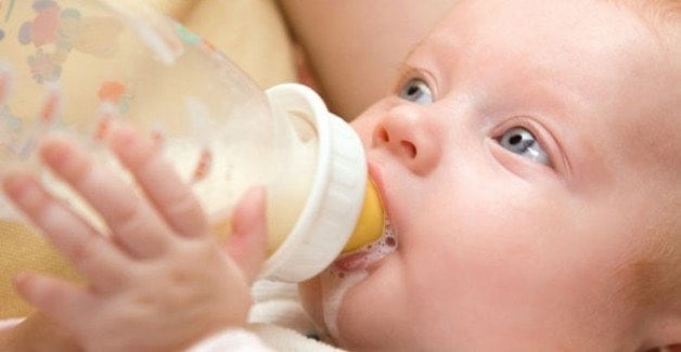 Bebek Hangi Aralıkla Emzirmeli