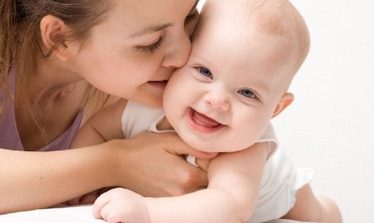 Çocuk ve Annelik İlişkisi