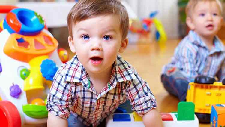 Oyun Çocuğun Aynası