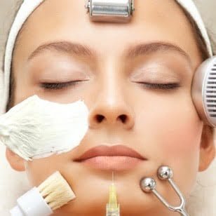 Yüz Liftingi ile Gençleşin