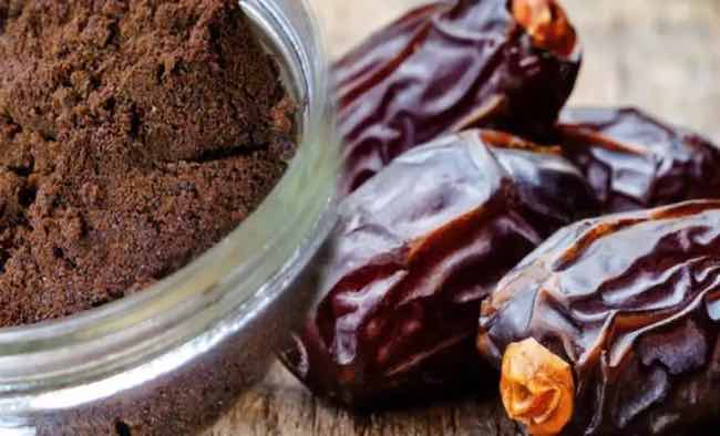 Bayramda Şeker Yerine Hurma