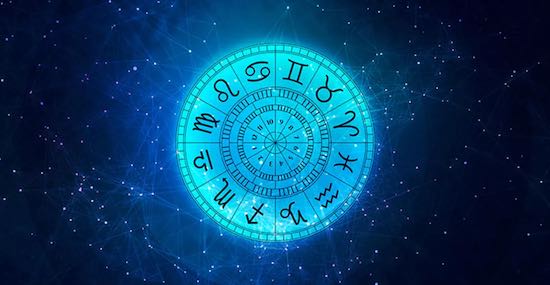 Martta Astrolojinin Fısıldadıkları