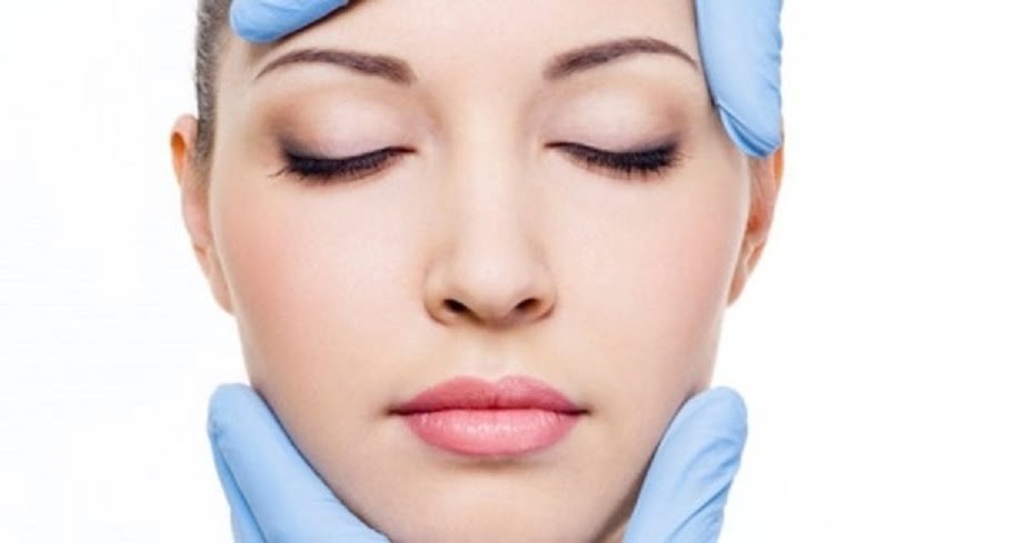 Ameliyatsız Yüz Germe İşlemi