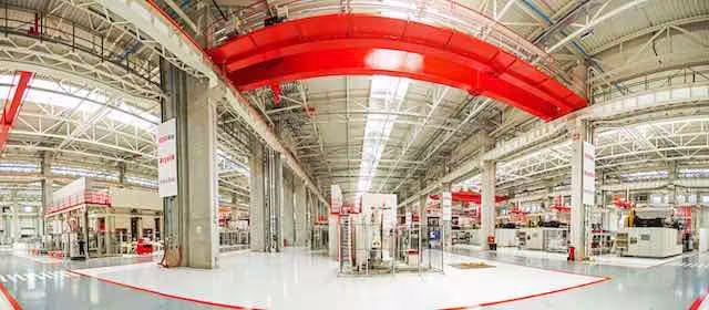 Gezegeni Evi Gibi Görüyor