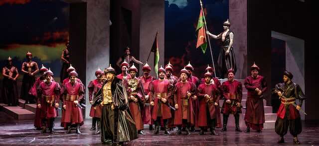 Fatih’in Aşkı AKM’de