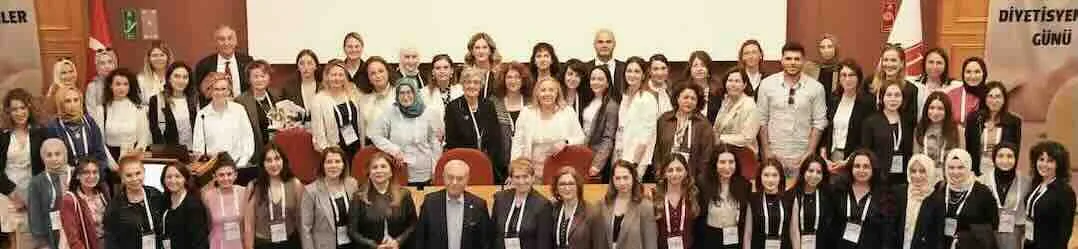 Sabri Ülker Vakfı Diyetisyenlerle Buluştu