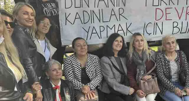 Silivri Önünde Adalet Bekleyişi