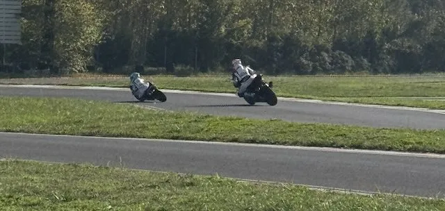 Pistlerin Küçük Prensi Zayn Kefirle Yarışıyor