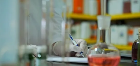 Kozmetik Pazarında Rekabet Kızışıyor